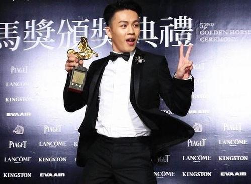 娱乐圈吃瓜影帝起点,从娱乐圈吃瓜小透明到顶级巨星